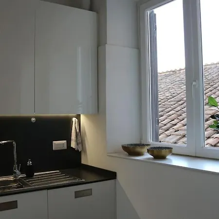 Trevi Fountain Luxury Flat Apartment