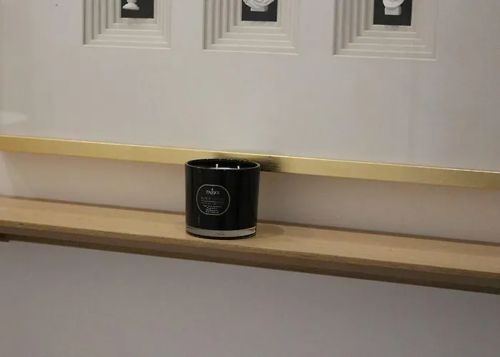 Trevi Fountain Luxury Flat *