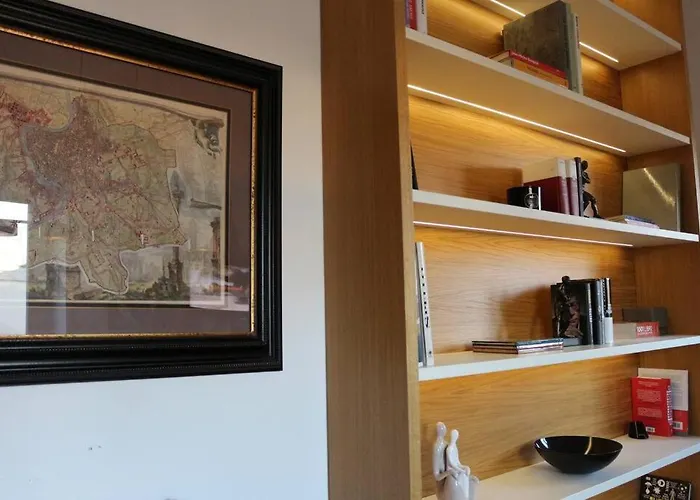 Trevi Fountain Luxury Flat Apartment *