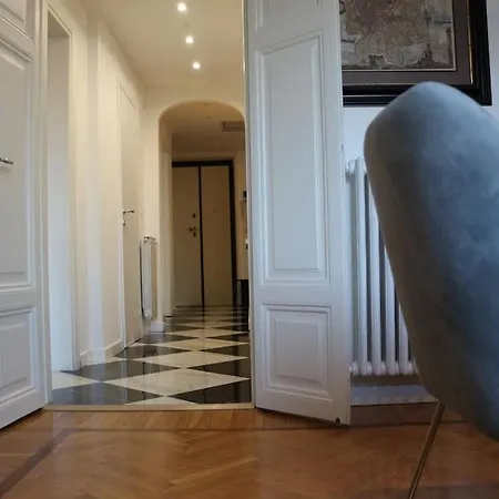Apartman Trevi Fountain Luxury Flat *