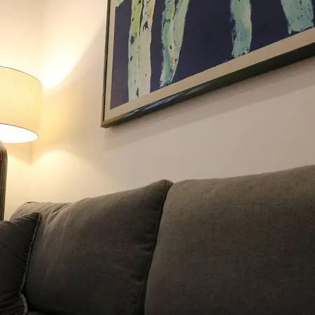 Trevi Fountain Luxury Flat Apartman *